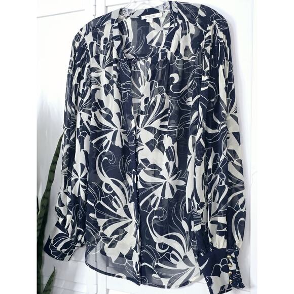 Chico's Navy and Cream Floral Blouse - Picture 3 of 7